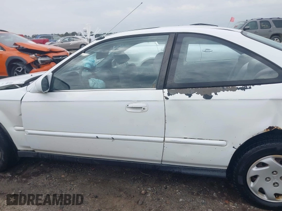 1996 Honda Civic EX with VIN 1HGEJ8249TL067640, listed as a IAAI auction lot 41863261 with 255,326 mi miles. Bid and sale history available at carsss.com. Image 15.