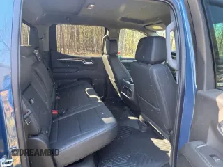 2024 Chevrolet Silverado 1500 with VIN 3GCUDGEL2RG257638, listed as a Copart auction lot 49019625 with 3,277 mi miles and Clean Title. Bid and sale history available at DreamBid. Image 6.