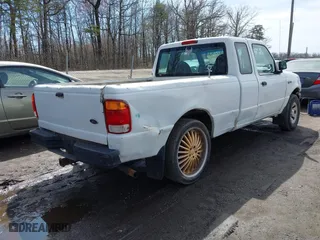 1999 Ford Ranger XL with VIN 1FTYR14V5XTB14122, listed as a IAAI auction lot 41829203 with 187,576 mi miles. Bid and sale history available at carsss.com. Image 4.