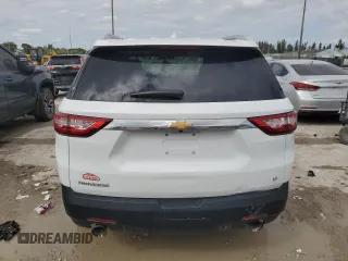 2018 Chevrolet Traverse LT Cloth z VIN 1GNERGKW1JJ229652, wystawiony jako Copart lot #58872335 z przebiegiem 184 294 mil mil oraz Szkoda całkowita • Salvage title. Historia ofert i sprzedaży dostępna na DreamBid. Obrazek 6.