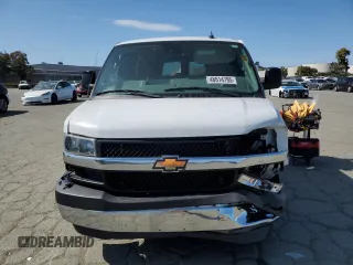 2019 Chevrolet Express Passenger LT с VIN 1GAZGPFG0K1196401, выставлен на аукционе Copart как лот 48614795 с пробегом 98 925 миль миль и Списание • Salvage title. История ставок и продаж доступна на DreamBid. Изображение 5.