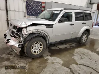 2011 Dodge Nitro SE with VIN 1D4PU2GK4BW506939, listed as a Copart auction lot 80784344 with 194,357 mi miles and Salvage Title. Bid and sale history available at carsss.com. Image 1.