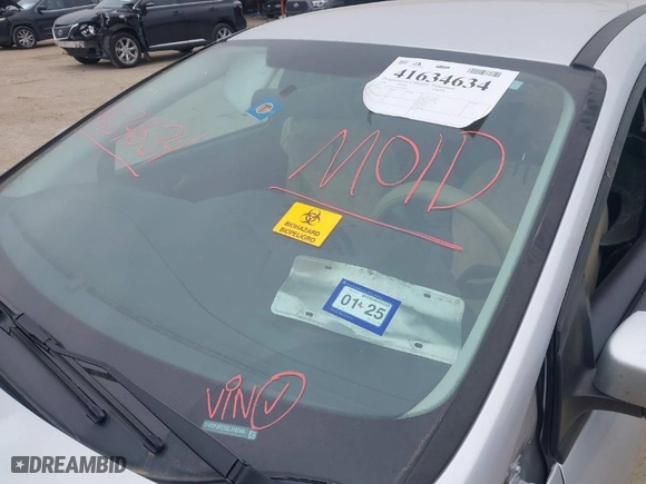 2016 Ford Focus SE with VIN 1FADP3F23GL316269, listed as a IAAI auction lot 41634634 with 71,617 mi miles. Bid and sale history available at carsss.com. Image 6.