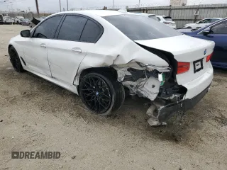 2017 BMW 5 Series 540i с VIN WBAJE5C32HWA92360, выставлен на аукционе Copart как лот 54243025 с пробегом 123 597 миль миль и Списание • Salvage title. История ставок и продаж доступна на DreamBid. Изображение 2.