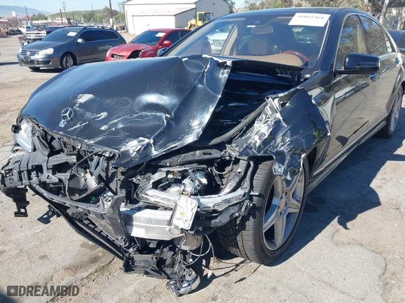 2010 Mercedes-Benz S-Class S 550 with VIN WDDNG7BB9AA348096, listed as a IAAI auction lot 41865468 with 128,845 mi miles. Bid and sale history available at carsss.com. Image 6.
