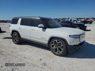 2022 Rivian R1S Launch Edition with VIN 7PDSGABL6NN002520, listed as a Copart auction lot 48323715 with Not Provided miles and Salvage Title. Bid and sale history available at carsss.com. Image 4.