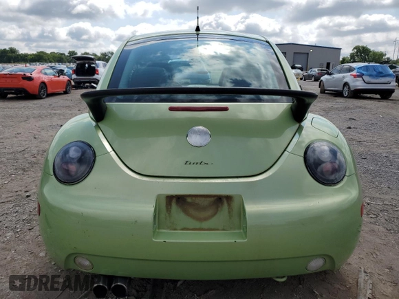 2003 Volkswagen Beetle GLS with VIN 3VWCD21C83M407178, listed as a Copart auction lot 58557825 with 207,594 mi miles and Salvage title. Bid and sale history available at DreamBid. Image 6.