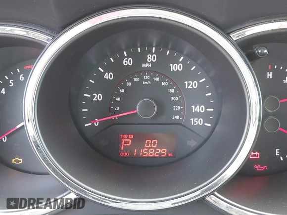 2013 Kia Sorento EX z VIN 5XYKUDA65DG413913, wystawiony jako IAAI lot #42256920 z przebiegiem 115 829 mil mil oraz . Historia ofert i sprzedaży dostępna na DreamBid. Obrazek 7.
