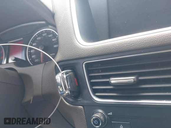 2012 Audi Q5 Premium с VIN WA1CFAFP4CA087514, выставлен на аукционе IAAI как лот 42664620 с пробегом 136 175 миль миль и . История ставок и продаж доступна на DreamBid. Изображение 11.