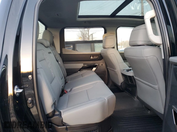 2024 Toyota Tundra Limited Hybrid z VIN 5TFWC5DB5RX073881, wystawiony jako Copart lot #48943975 z przebiegiem 7 652 mil mil oraz Szkoda całkowita • Salvage title. Historia ofert i sprzedaży dostępna na DreamBid. Obrazek 10.