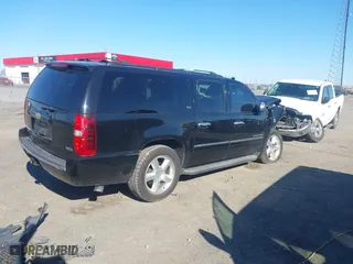 2012 Chevrolet Suburban LTZ with VIN 1GNSKKE78CR323272, listed as a IAAI auction lot 41794029 with 16,541 mi miles. Bid and sale history available at carsss.com. Image 4.