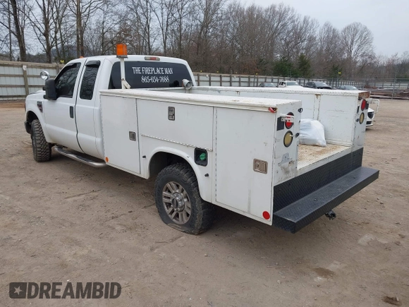 2008 Ford F-350 with VIN 1FDSX35R48ED23037, listed as a IAAI auction lot 41791016 with Not provided miles and . Bid and sale history available at DreamBid. Image 3.