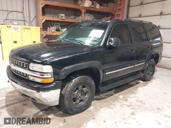 2005 Chevrolet Tahoe LS z VIN 1GNEK13T65J189354, wystawiony jako IAAI lot #42307925 z przebiegiem 166 521 mil mil oraz . Historia ofert i sprzedaży dostępna na DreamBid. Obrazek 2.