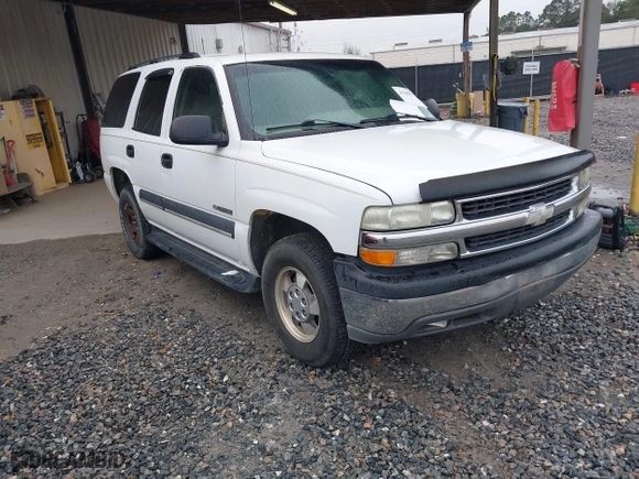 2003 Chevrolet Tahoe LT with VIN 1GNEC13Z63J126611, listed as a IAAI auction lot 41300437 with 313,885 mi miles. Bid and sale history available at carsss.com. Image 1.