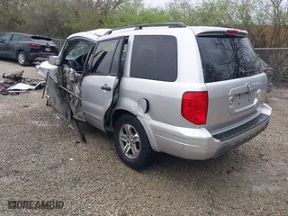 2005 Honda Pilot EX with VIN 5FNYF18425B048087, listed as a IAAI auction lot 41944470 with 1 mi miles. Bid and sale history available at carsss.com. Image 3.