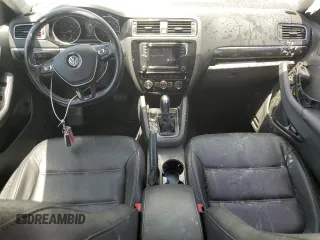 2017 Volkswagen Jetta SEL с VIN 3VWL17AJ0HM375063, выставлен на аукционе Copart как лот 61608925 с пробегом 181 108 миль миль и Списание • Salvage title. История ставок и продаж доступна на DreamBid. Изображение 8.