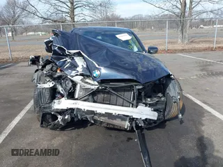 2021 BMW 7 Series 740i z VIN WBA7T2C03MCF58569, wystawiony jako IAAI lot #41662350 z przebiegiem 41 303 mil mil oraz . Historia ofert i sprzedaży dostępna na DreamBid. Obrazek 12.