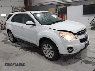 2011 Chevrolet Equinox 2LT z VIN 2CNFLNE52B6320185, wystawiony jako IAAI lot #41812393 z przebiegiem 165 148 mil mil oraz . Historia ofert i sprzedaży dostępna na DreamBid. Obrazek 1.