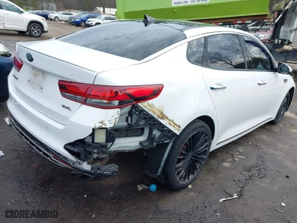 2016 Kia Optima SXL Turbo with VIN 5XXGV4L2XGG093431, listed as a IAAI auction lot 41460826 with 154,154 mi miles. Bid and sale history available at carsss.com. Image 4.