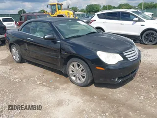 2008 Chrysler Sebring Limited z VIN 1C3LC65M38N197073, wystawiony jako IAAI lot #42142490 z przebiegiem 163 580 mil mil oraz . Historia ofert i sprzedaży dostępna na DreamBid. Obrazek 1.