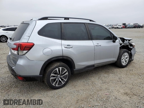 2021 Subaru Forester with VIN JF2SKADCXMH430804, listed as a Copart auction lot 55349985 with 45,167 mi miles and Salvage title. Bid and sale history available at DreamBid. Image 3.