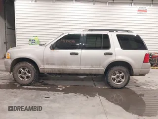 2005 Ford Explorer XLT z VIN 1FMZU63K75UA92666, wystawiony jako IAAI lot #41401078 z przebiegiem 180 753 mil mil oraz . Historia ofert i sprzedaży dostępna na DreamBid. Obrazek 14.
