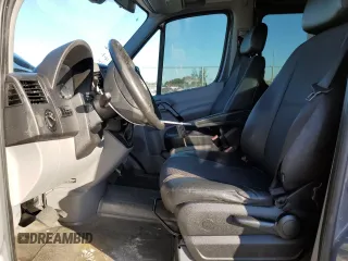 2018 Mercedes-Benz Sprinter Passenger with VIN WDZPE8CD8JP591801, listed as a Copart auction lot 80047153 with 199,286 mi miles. Bid and sale history available at carsss.com. Image 7.