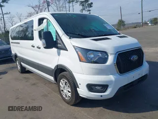 2024 Ford Transit Passenger XL with VIN 1FBAX2YGXRKA28228, listed as a IAAI auction lot 41557793 with 32,264 mi miles. Bid and sale history available at carsss.com. Image 1.