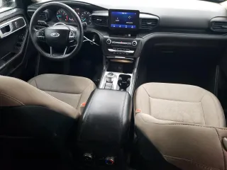2020 Ford Explorer with VIN 1FMSK8BH2LGA95690, listed as a Copart auction lot 72198824 with 137,862 mi miles and Salvage Title. Bid and sale history available at carsss.com. Image 8.