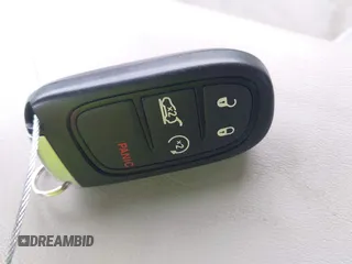 2019 Jeep Cherokee Limited с VIN 1C4PJLDX5KD406663, выставлен на аукционе IAAI как лот 42654588 с пробегом 55 635 миль миль и . История ставок и продаж доступна на DreamBid. Изображение 11.