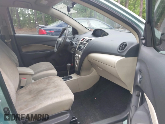 2008 Toyota Yaris с VIN JTDBT923X81280446, выставлен на аукционе IAAI как лот 42267007 с пробегом 127 013 миль миль и . История ставок и продаж доступна на DreamBid. Изображение 5.
