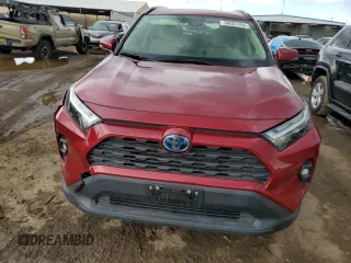2024 Toyota RAV4 Hybrid XLE Premium z VIN JTMB6RFV5RD127315, wystawiony jako Copart lot #60001705 z przebiegiem 11 454 mil mil oraz Szkoda całkowita • Salvage title. Historia ofert i sprzedaży dostępna na DreamBid. Obrazek 5.