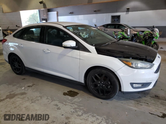 2016 Ford Focus SE with VIN 1FADP3F26GL299726, listed as a Copart auction lot 41436065 with 158,794 mi miles and Non Repairable. Bid and sale history available at carsss.com. Image 4.