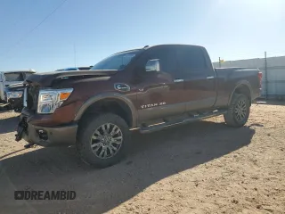2016 Nissan Titan SL z VIN 1N6BA1F4XGN515894, wystawiony jako Copart lot #46533865 z przebiegiem 213 190 mil mil oraz Szkoda całkowita • Salvage title. Historia ofert i sprzedaży dostępna na DreamBid. Obrazek 1.
