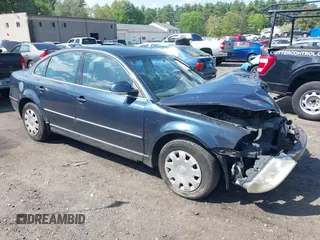 2005 Volkswagen Passat GL z VIN WVWMD63B55E016789, wystawiony jako IAAI lot #42238604 z przebiegiem 150 760 mil mil oraz . Historia ofert i sprzedaży dostępna na DreamBid. Obrazek 1.