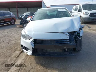 2022 Hyundai Accent SE with VIN 3KPC24A60NE190169, listed as a IAAI auction lot 41521911 with 22,089 mi miles and . Bid and sale history available at carsss.com. Image 6.