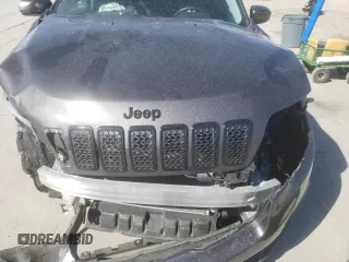 2019 Jeep Cherokee Altitude with VIN 1C4PJMLX1KD385480, listed as a Copart auction lot 74807884 with 17,622 mi miles and Salvage Title. Bid and sale history available at DreamBid. Image 13.