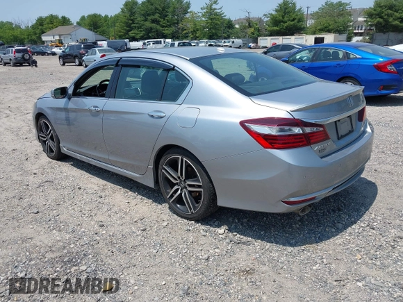 2017 Honda Accord Touring z VIN 1HGCR3F96HA001865, wystawiony jako IAAI lot #42424296 z przebiegiem 170 567 mil mil oraz . Historia ofert i sprzedaży dostępna na DreamBid. Obrazek 3.