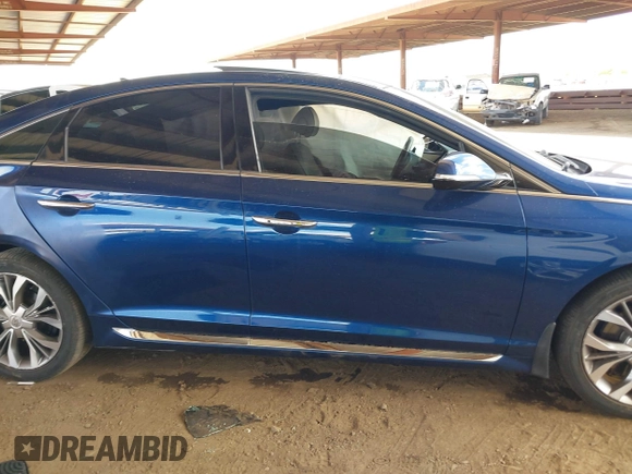 2015 Hyundai Sonata Sport with VIN 5NPE34AB9FH144582, listed as a IAAI auction lot 42136542 with Not Provided miles and . Bid and sale history available at carsss.com. Image 13.