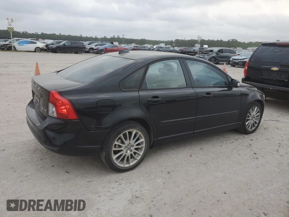 2010 Volvo S40 with VIN YV1390MS4A2485659, listed as a Copart auction lot 51320215 with 95,315 mi miles and Clean Title. Bid and sale history available at carsss.com. Image 3.