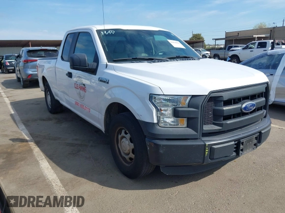 2016 Ford F-150 XL with VIN 1FTEX1C84GKD33082, listed as a IAAI auction lot 41834502 with 185,958 mi miles and . Bid and sale history available at carsss.com. Image 1.
