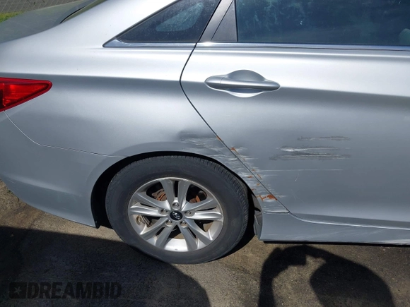 2014 Hyundai Sonata GLS with VIN 5NPEB4AC9EH852955, listed as a IAAI auction lot 42048474 with 107,357 mi miles and . Bid and sale history available at DreamBid. Image 13.