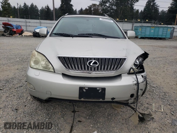 2005 Lexus RX 330 with VIN JTJHA31U250089738, listed as a Copart auction lot 70532434 with 196,009 mi miles and Salvage Title. Bid and sale history available at carsss.com. Image 5.