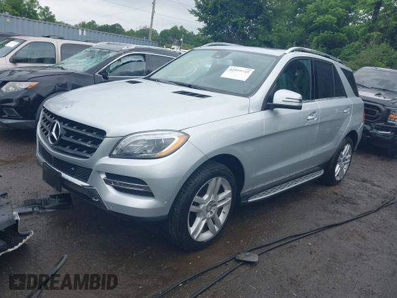 2014 Mercedes-Benz M 350 with VIN 4JGDA5HB6EA366706, listed as a IAAI auction lot 42519085 with 131,638 mi miles and . Bid and sale history available at DreamBid. Image 17.