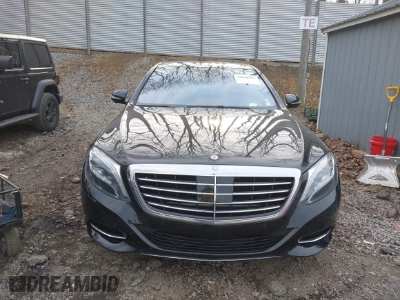 2015 Mercedes-Benz S 550 with VIN WDDUG8FB9FA111742, listed as a IAAI auction lot 42038153 with 119,711 mi miles and . Bid and sale history available at DreamBid. Image 13.