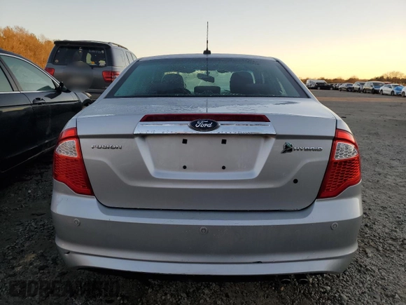 2010 Ford Fusion Hybrid with VIN 3FADP0L30AR381018, listed as a Copart auction lot 87867145 with 0 mi miles and Salvage Title. Bid and sale history available at carsss.com. Image 6.