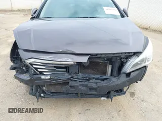 2015 Hyundai Sonata Limited with VIN 5NPE34AF4FH037765, listed as a IAAI auction lot 41887280 with 235,024 mi miles and . Bid and sale history available at carsss.com. Image 6.