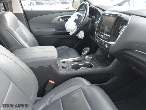 2021 Chevrolet Traverse LT Leather with VIN 1GNERHKW5MJ115986, listed as a IAAI auction lot 41420730 with 122,518 mi miles. Bid and sale history available at carsss.com. Image 5.