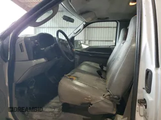 2007 Ford F-250 XL with VIN 1FTSX20527EB52287, listed as a Copart auction lot 81201714 with 197,608 mi miles and Clean title. Bid and sale history available at DreamBid. Image 7.