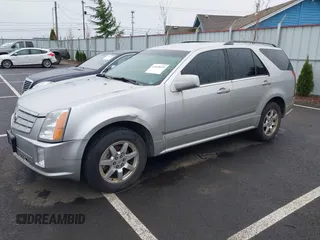 2008 Cadillac SRX AWD with VIN 1GYEE437080150364, listed as a IAAI auction lot 41878919 with 224,157 mi miles. Bid and sale history available at carsss.com. Image 2.